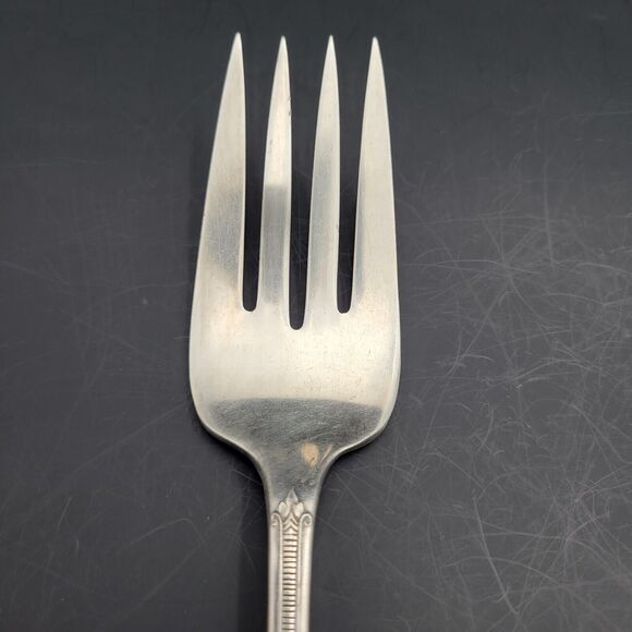 Vintage Silverplate 1937 Cotillion by Wm Rogers Serving Fork - Picture 5 of 6